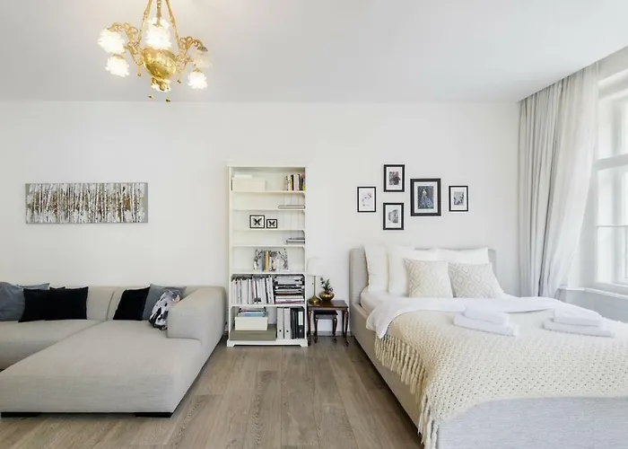 Apartman Stylish, Light-filled In The Historic Center Prága